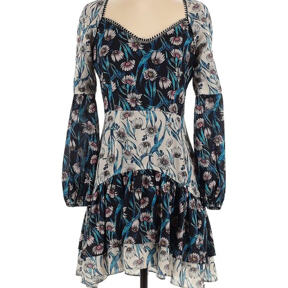 Elliatt Emilia Dress in Multi- Small - Picture 3 of 11